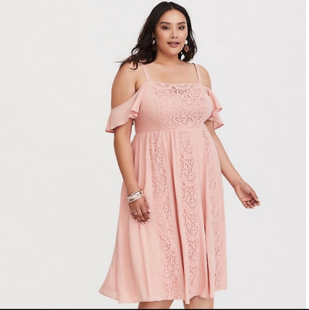 Torrid sz2 peach Sundress
